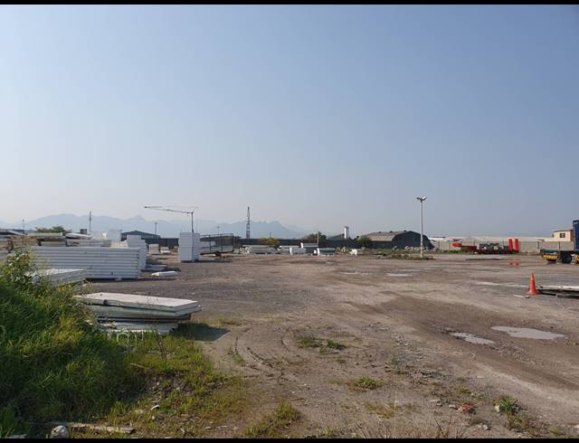 15,000M² FACTORY TO LET IN BLACKHEATH INDUSTRIAL